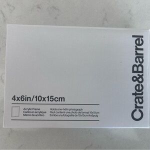 Crate&Barrel Clear Acrylic Photo Frame
